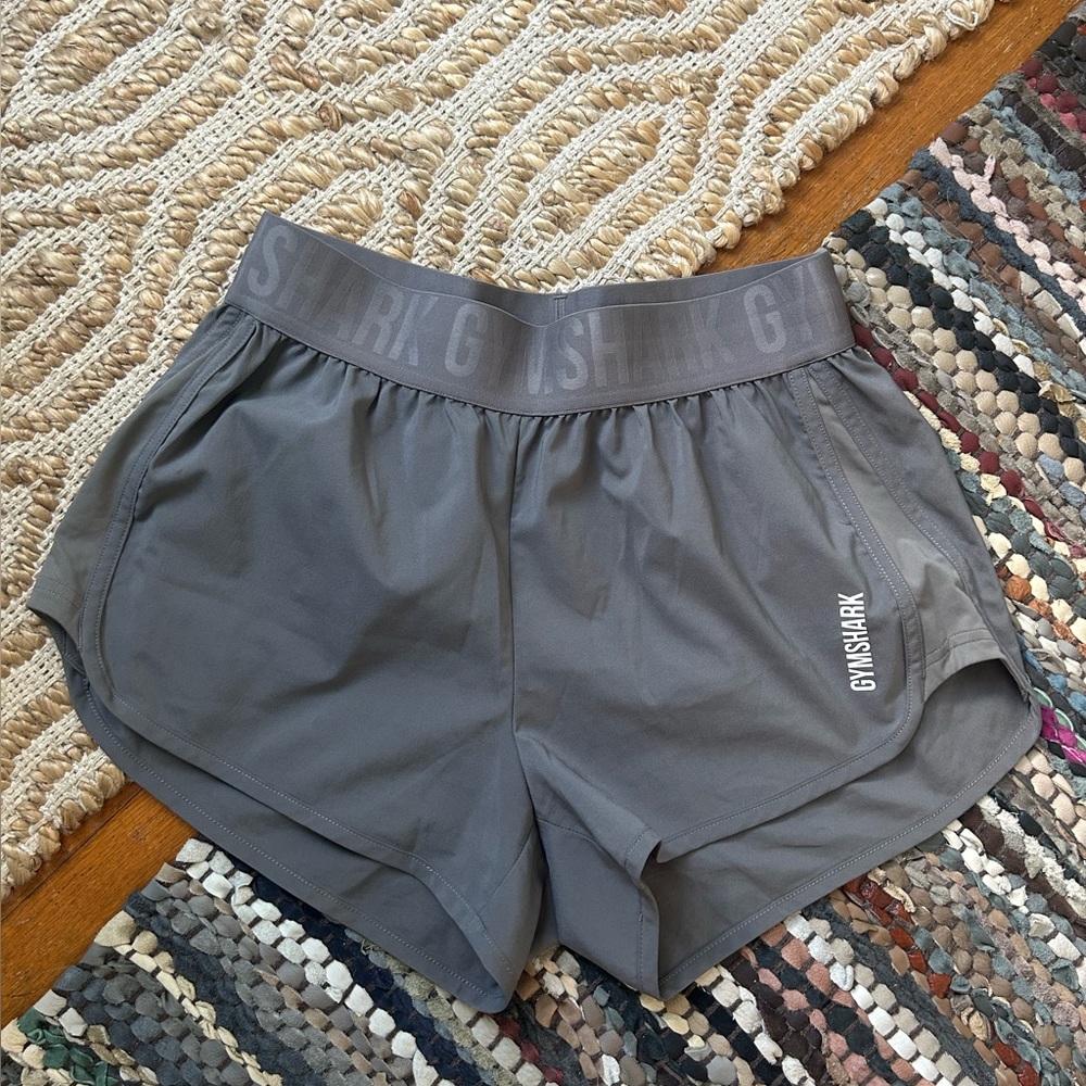 Gymshark Loose- fit training shorts